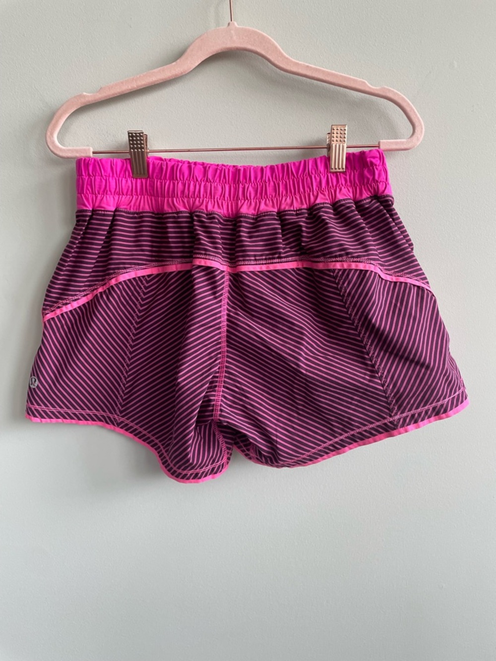 Lululemon Shake & Break Short Hyper Stripe Raspberry Glow Light Pink Purple - Picture 7 of 10